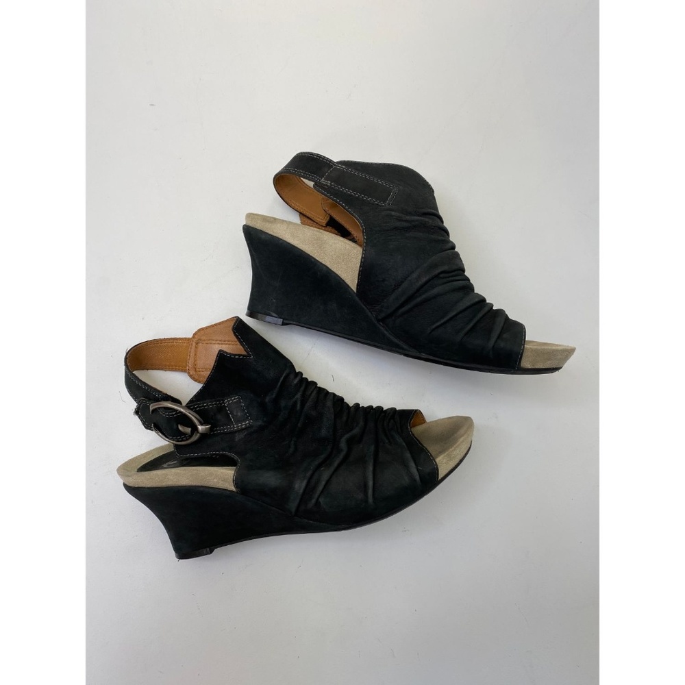 Earthies Women's Wedges Shoes Black Size 9.5
